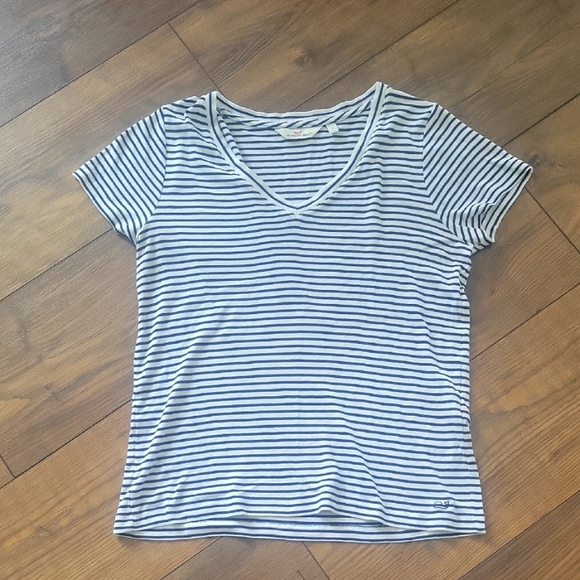 Vineyard Vines Tops - Vineyard Vines Women's Striped V-Neck T-shirt, Size Small